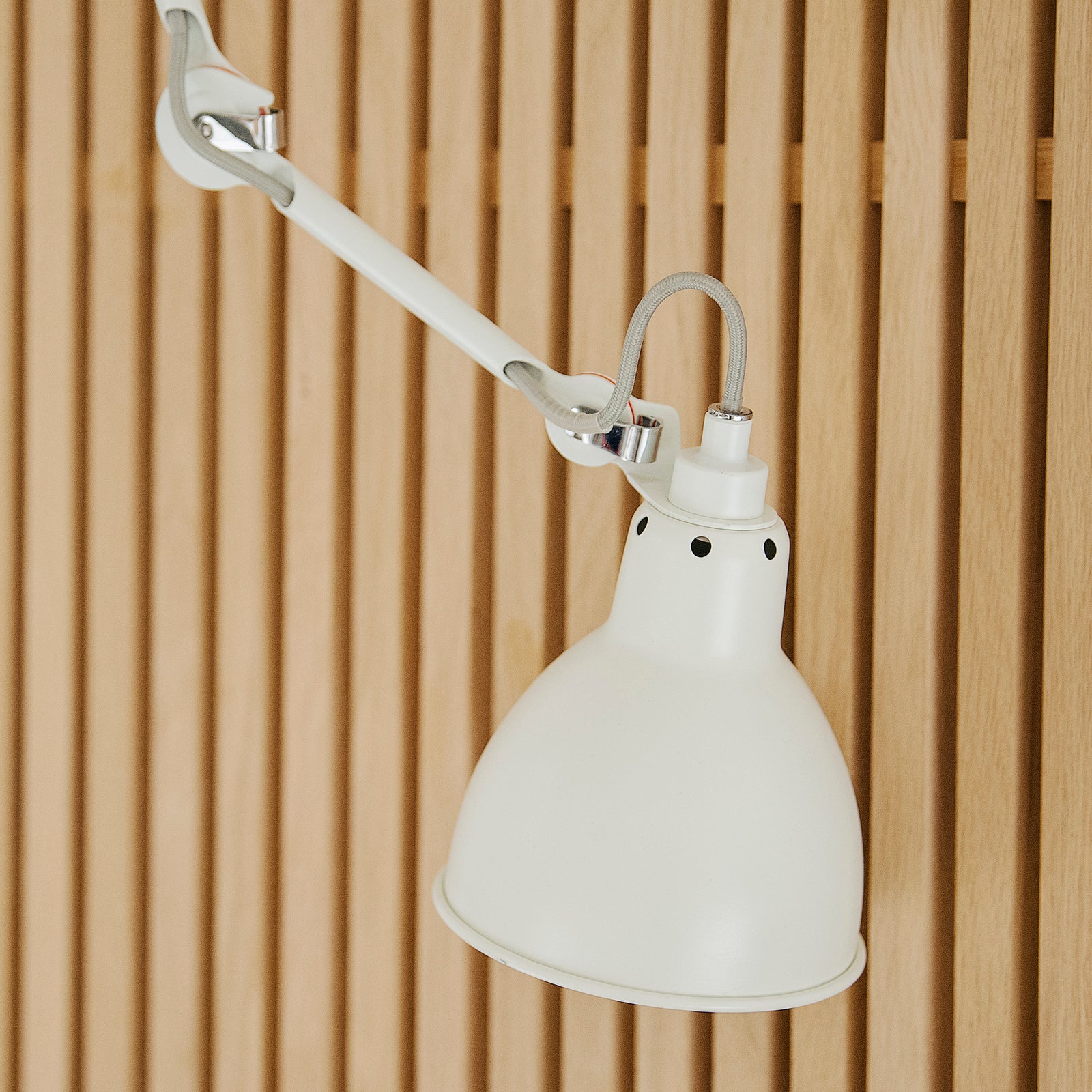 Japandi stijl ruimtedeler van hout