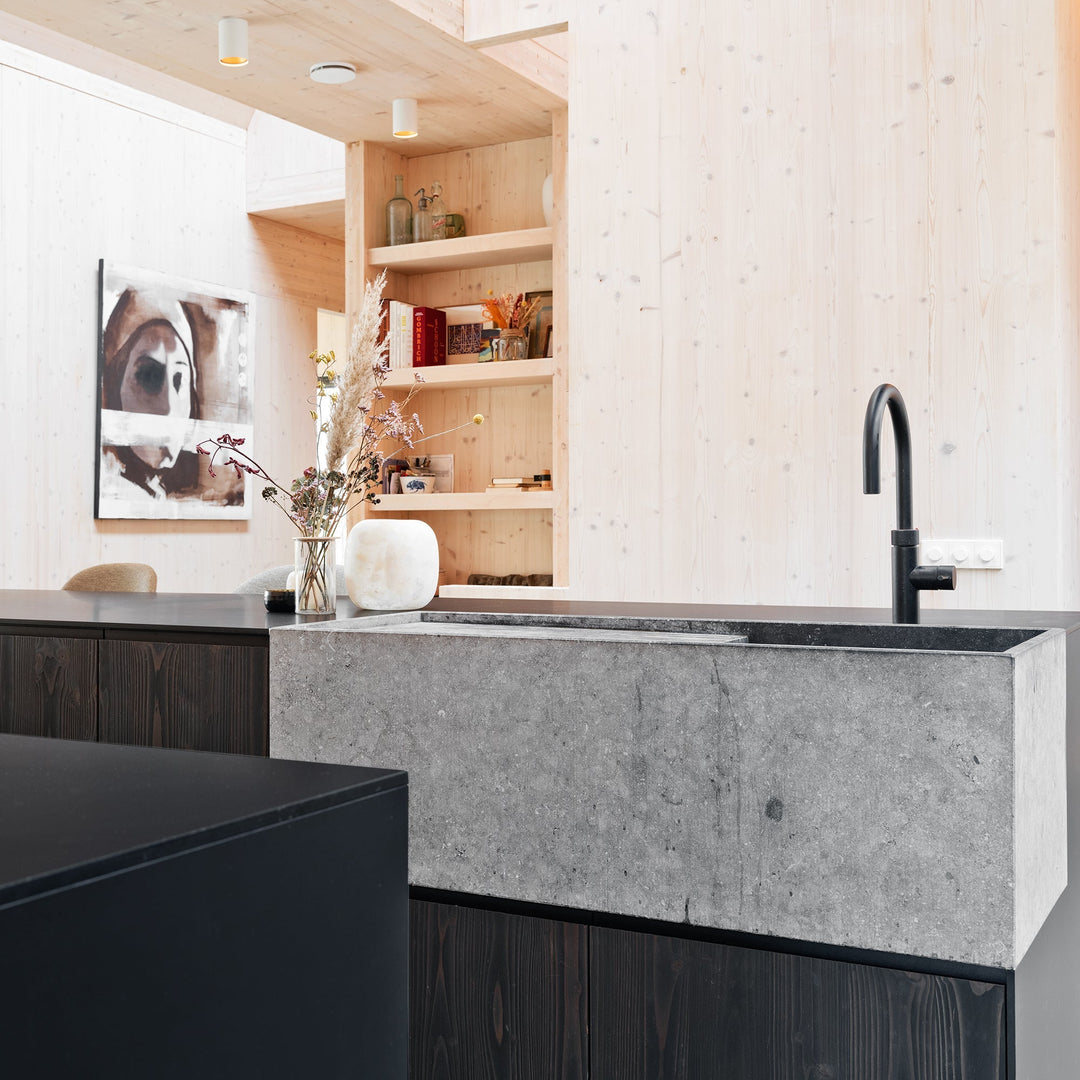 Een robuust statement in jouw keuken: de Concreto wasbak van hardsteen
