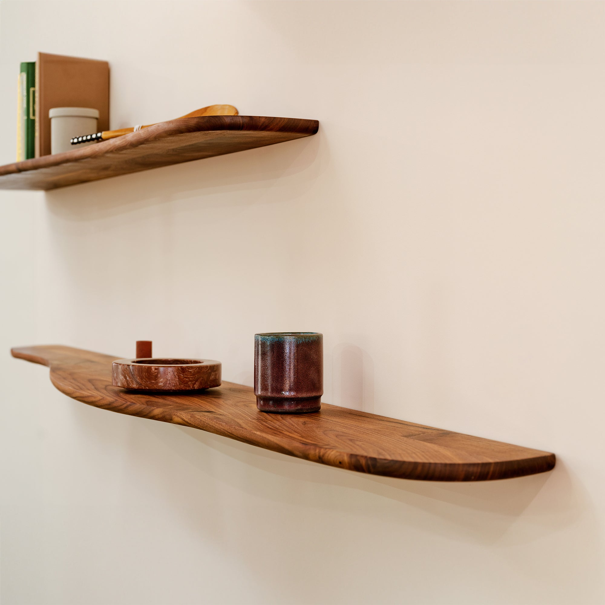 Onze collectie organische wandplanken
