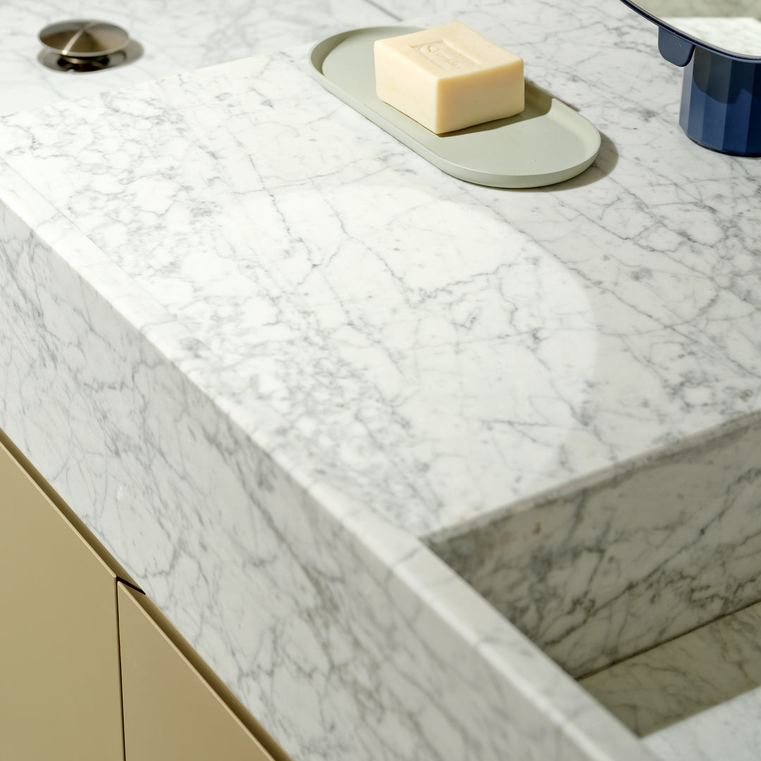 Houtmerk - Partout enkele wastafel 135cm - Bianco Carrara marmer - Natuursteen uit voorraad Houtmerk