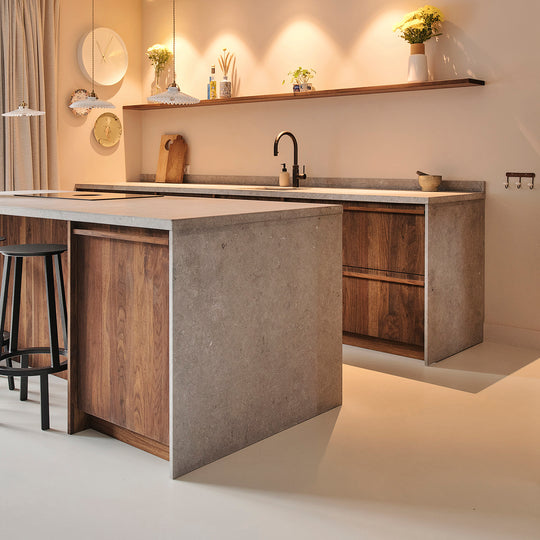 Houtmerk - Houten Wandplank blinde bevestiging - Massief noten Wandplanken Houtmerk