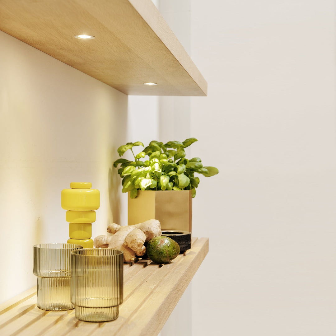 Houtmerk - Houten Wandplank blinde bevestiging - Massief noten Wandplanken Houtmerk
