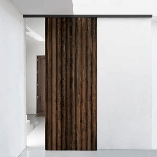Houtmerk - Maatwerk houten Schuifdeur - Geprofileerd noten Deuren Houtmerk