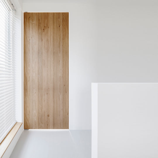 Houtmerk - Maatwerk houten Taatsdeur zonder kozijn - Geprofileerd Eiken Deuren Houtmerk