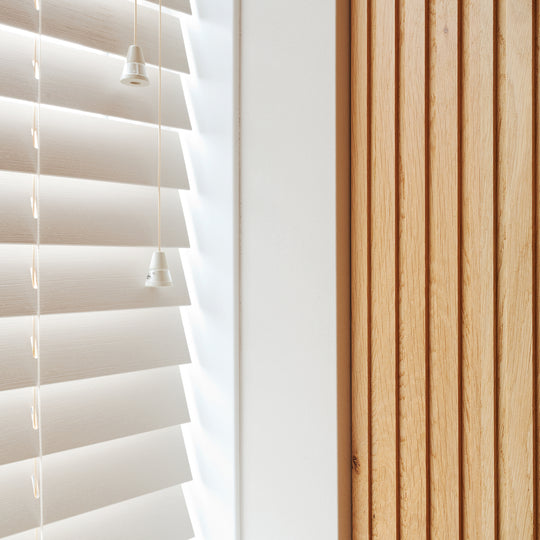 Houtmerk - Maatwerk houten Taatsdeur zonder kozijn - Geprofileerd Eiken Deuren Houtmerk