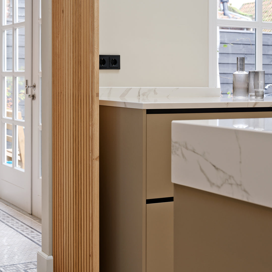 Houtmerk Ratio® - Dekpaneel vlak - Fenix Keukenfronten Houtmerk