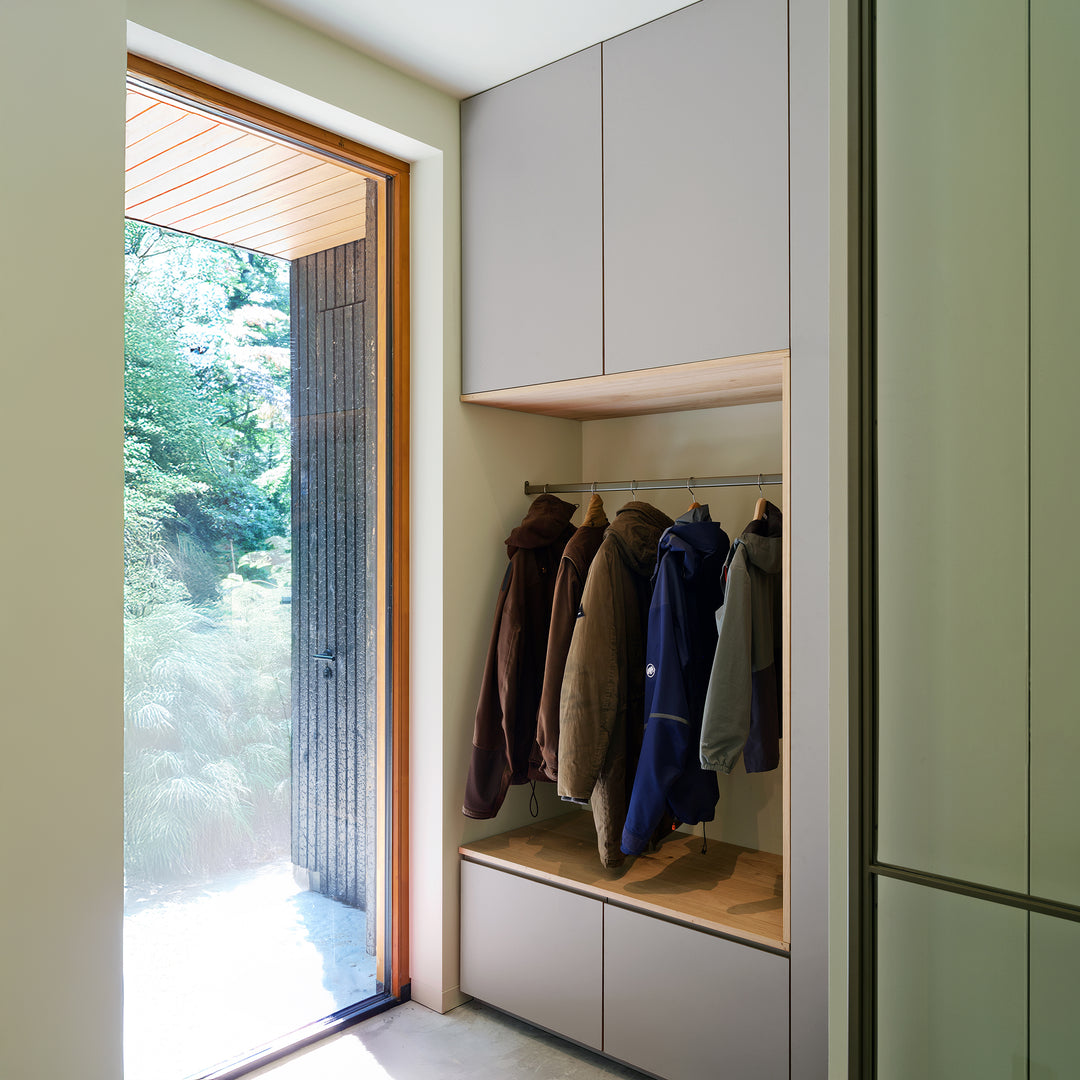 Houtmerk Domus® - Garderobe zitladekast - Massief eiken met Arpa Fenix Kasten Houtmerk