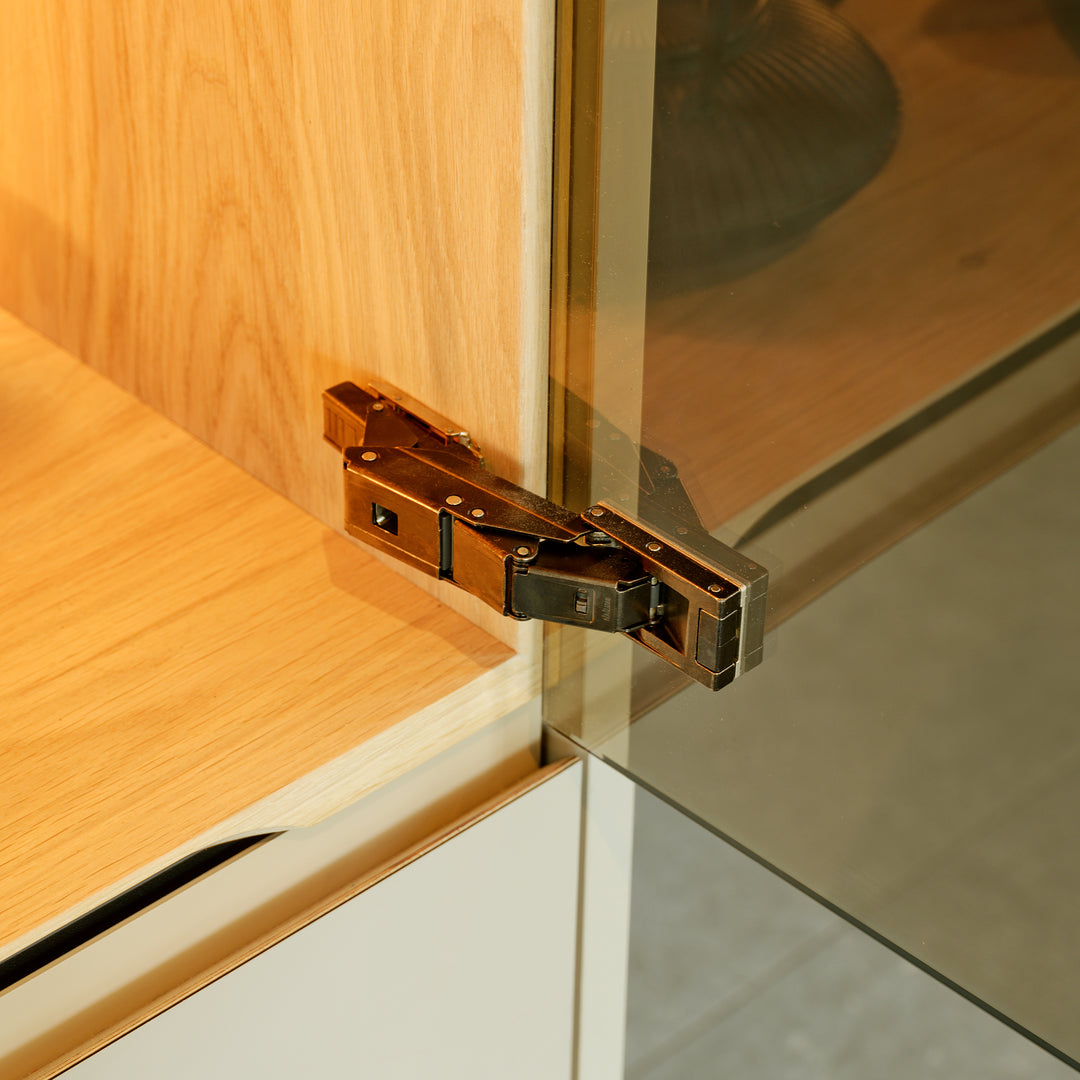 Houtmerk Ratio® - Vakkenkast Prisma - Vitrinekast massief hout Houtmerk
