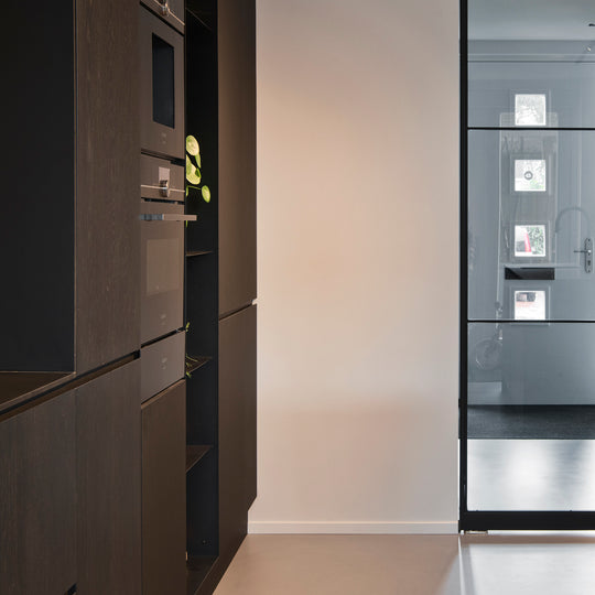 Ratio - Keukenfront GRIP - Massief eiken Primeur Zwarte beits Keukenfronten Houtmerk