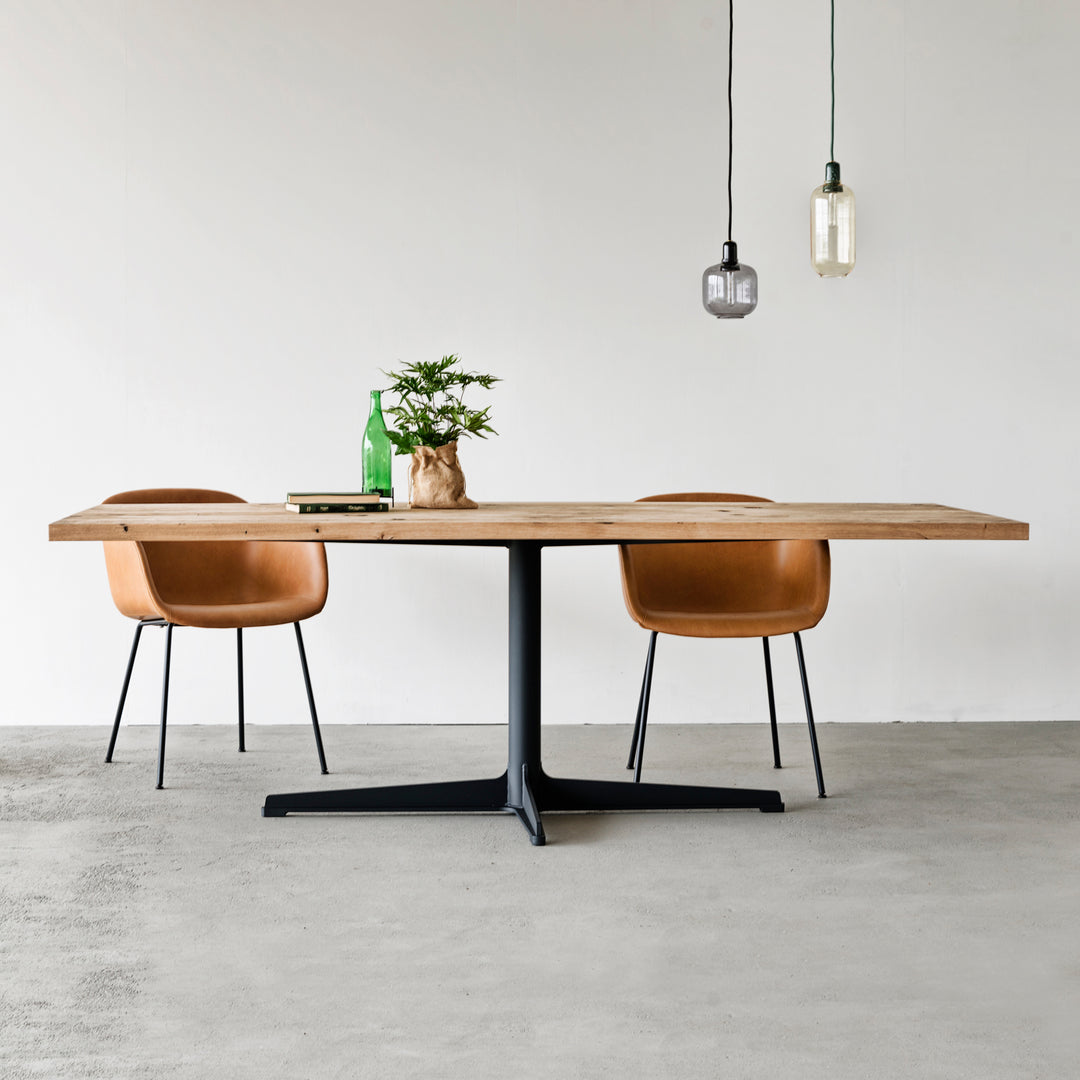 Houtmerk - Tafel Still Eiken - Rechthoek ronde hoek Tafels Houtmerk