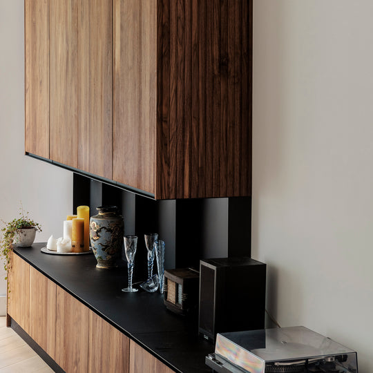 Houtmerk Domus® - Haardmeubel - Massief hout met plaatstaal Haardmeubels Houtmerk