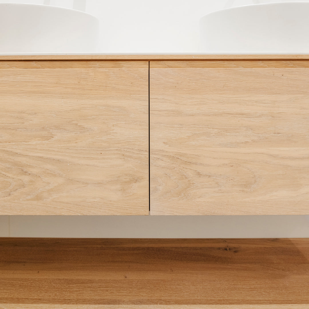 Houtmerk - Houten Badmeubel Lago met verzonken wastafel - Massief hout maatwerk Badmeubels Houtmerk