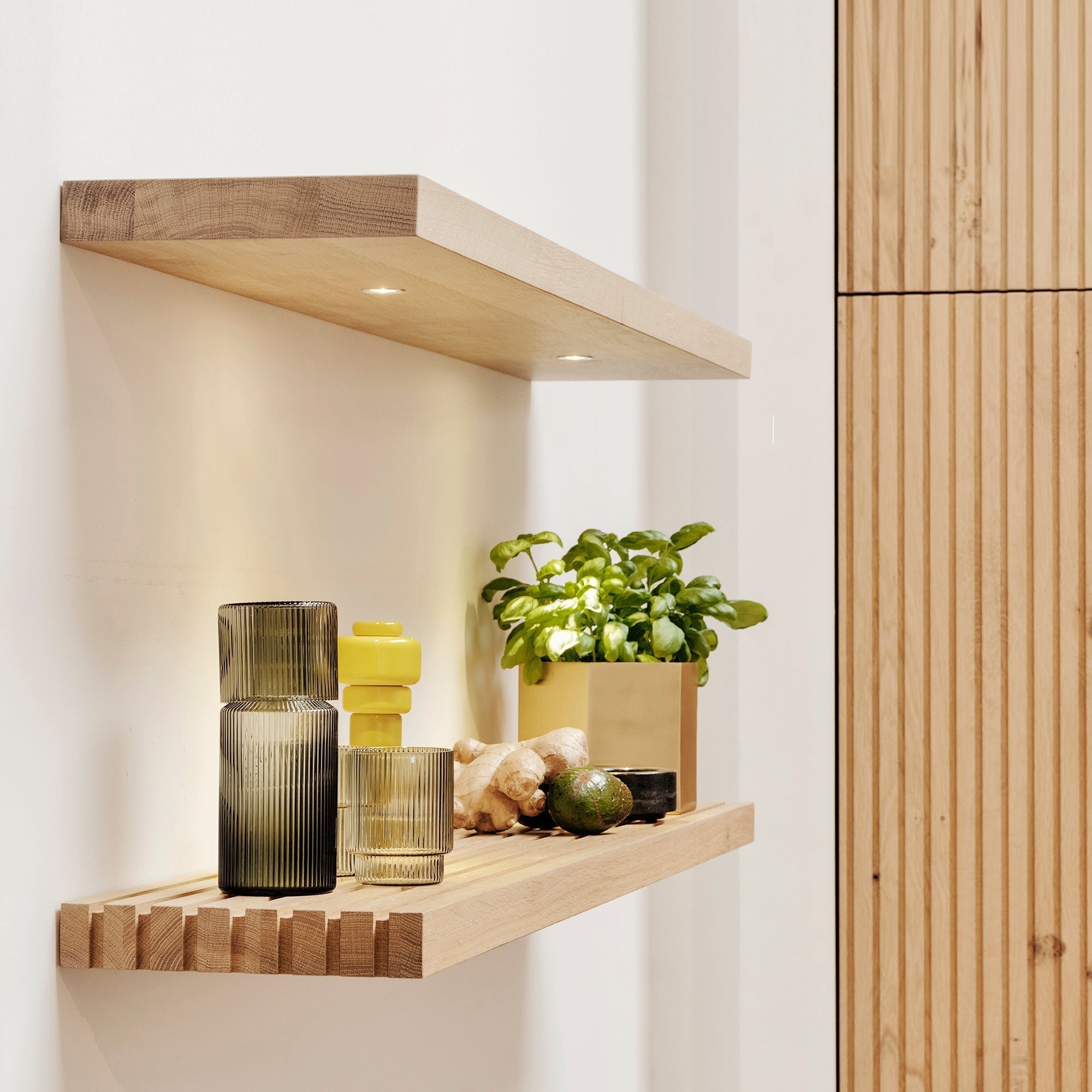LAMO Manufaktur houten plank met natuurlijke rand, Pure, zonder bevestiging, Rustiekal 160cm, LW 01 A 003 160 LAMO Manufaktur houten plank met natuurlijke rand, Pure, zonder bevestiging, Rustiekal 160cm, LW 01 A 003 160