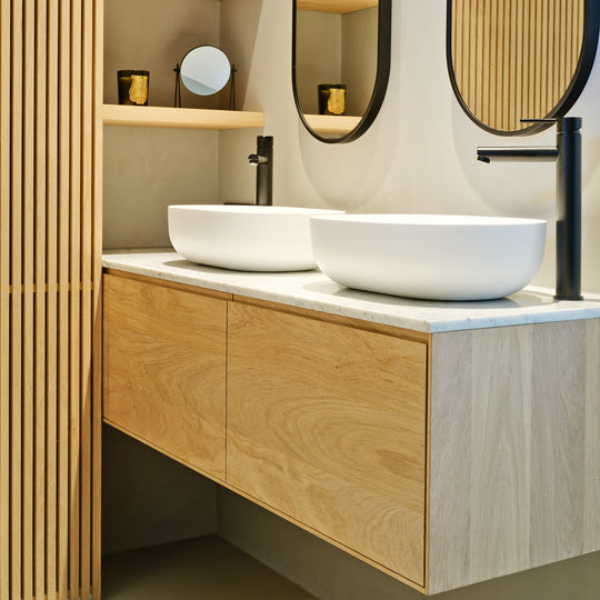 Houtmerk - Houten Badmeubel Lago met verzonken wastafel - Massief hout maatwerk Badmeubels Houtmerk
