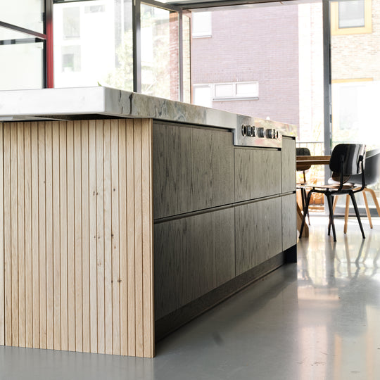 Ratio - Keukenfront GRIP - Massief eiken Primeur Zwarte beits Keukenfronten Houtmerk