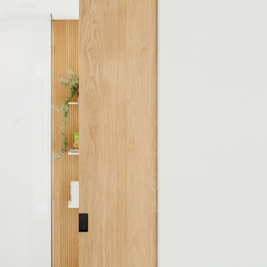 Houtmerk - Maatwerk houten Schuifdeur - Eiken Deuren Houtmerk