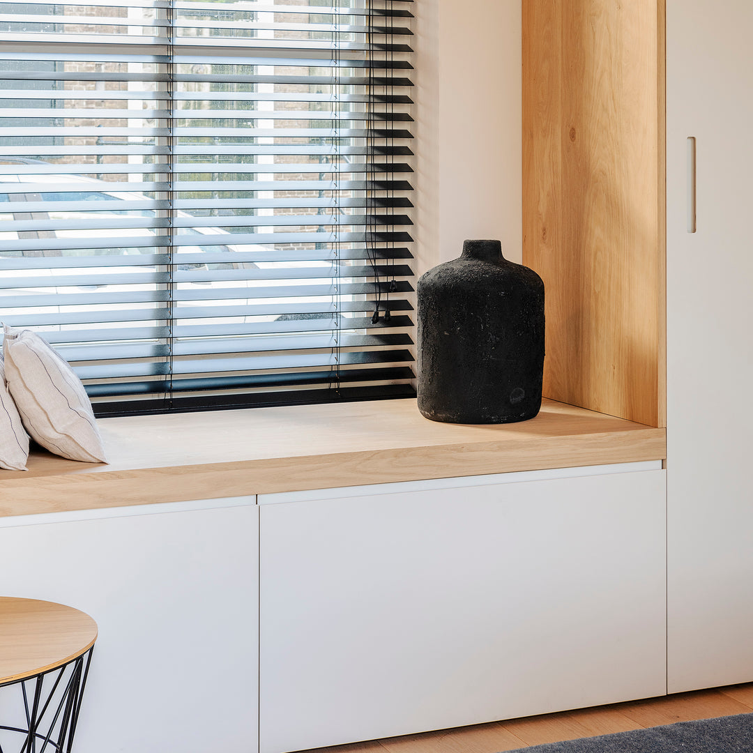 Houtmerk - Kast Buco 02 - Hoge kast met nis en zitelement Kastcombinatie Houtmerk