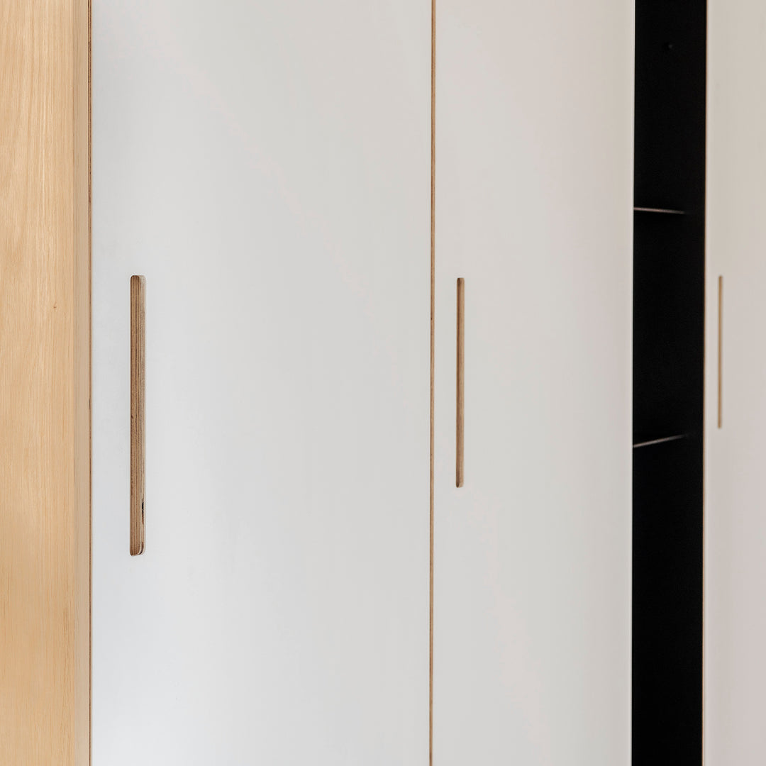 Houtmerk - Kast Buco 03 - Hoge kast met nis en zitelement Kastcombinatie Houtmerk