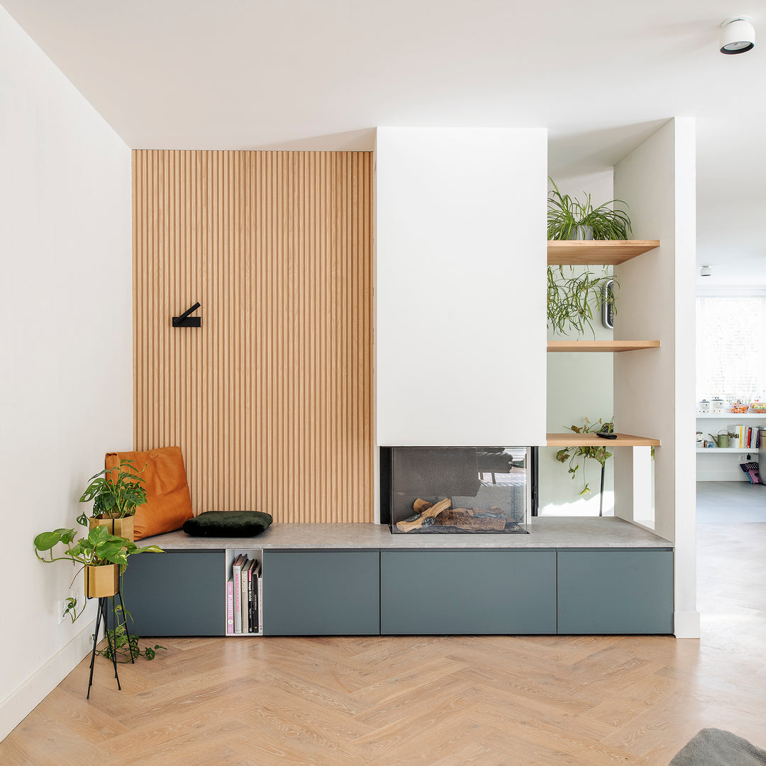 Houtmerk - Houten Wandpaneel met groeven profiel - Maatwerk Kasten Houtmerk