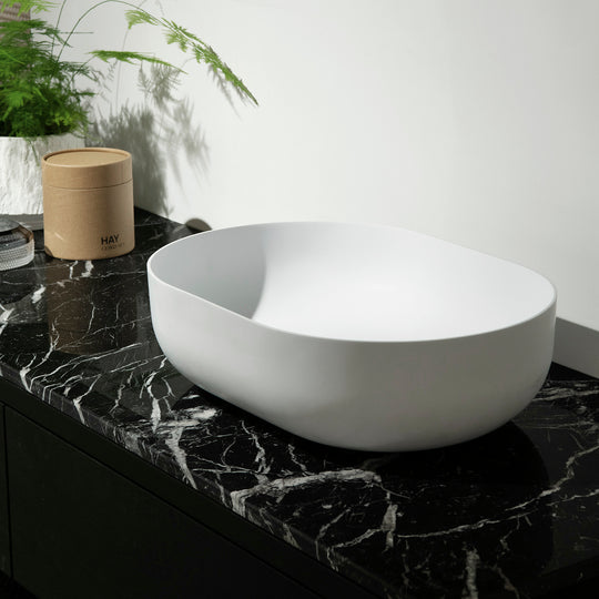 Houtmerk – Witte Waskom Oblong Solid Surface – Afgeronde Ovaal Wastafels Houtmerk