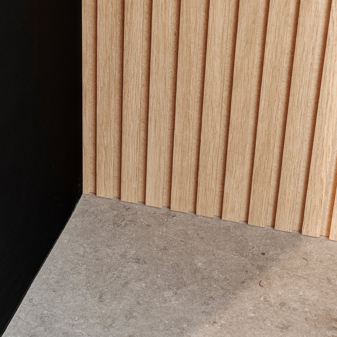 Houtmerk - En Suite Kast Porta 04 - Kast met stalen schuifdeuren Kastcombinatie Houtmerk