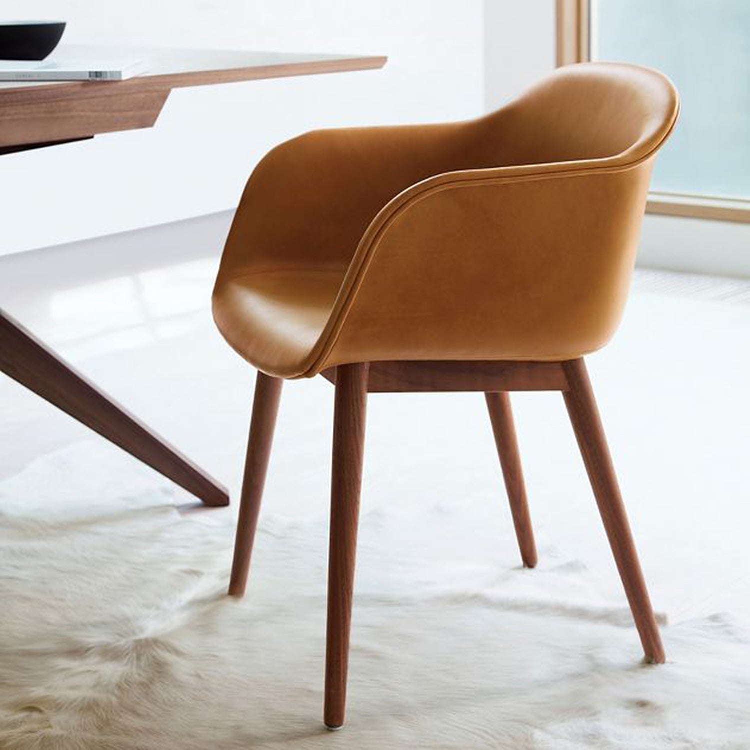 - Fiber Chair Wood Base - Stoel met Houten Onderstel