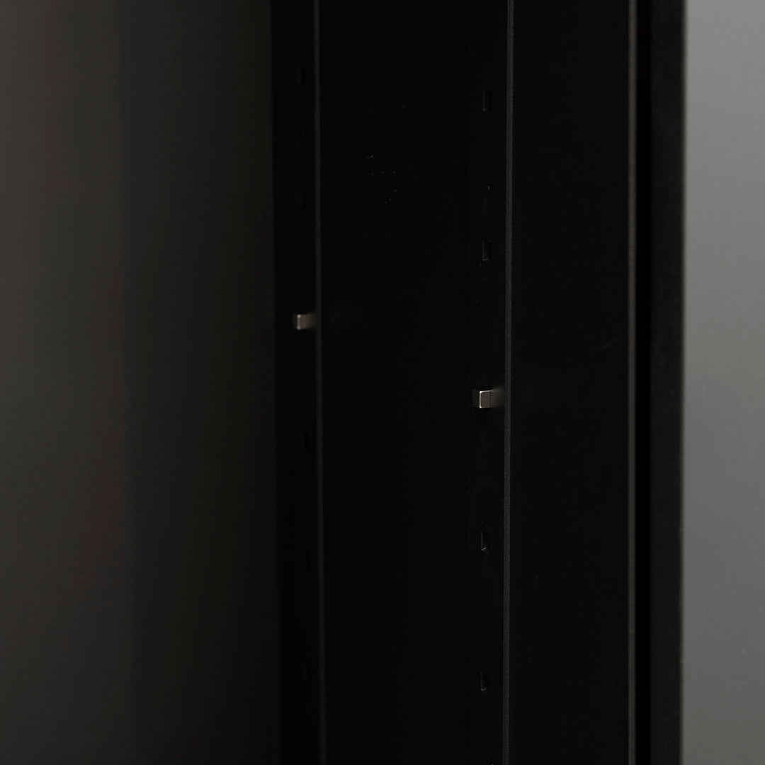 Houtmerk - Stalen dressoir Deco - Zwarte Arpa Fenix fronten - SALE Kasten Houtmerk