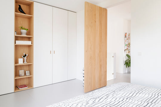 Houtmerk - Maatwerk houten Taatsdeur zonder kozijn - Eiken Deuren Houtmerk