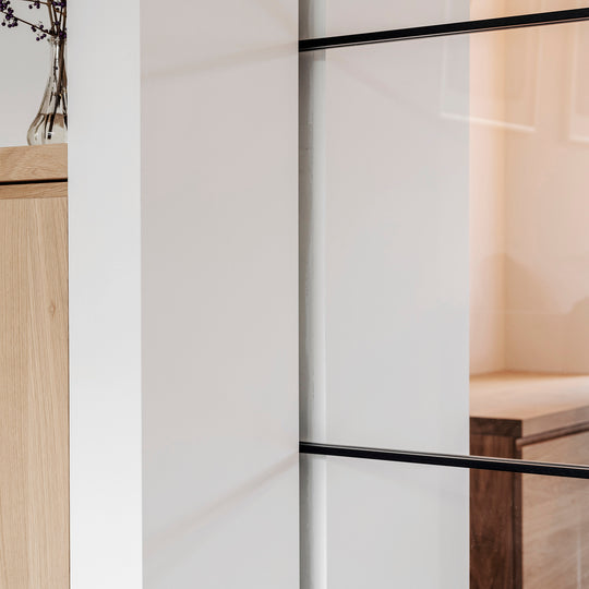 Houtmerk - Witte MDF Stollenwand - Overschilderbaar maatwerk Keukens Houtmerk