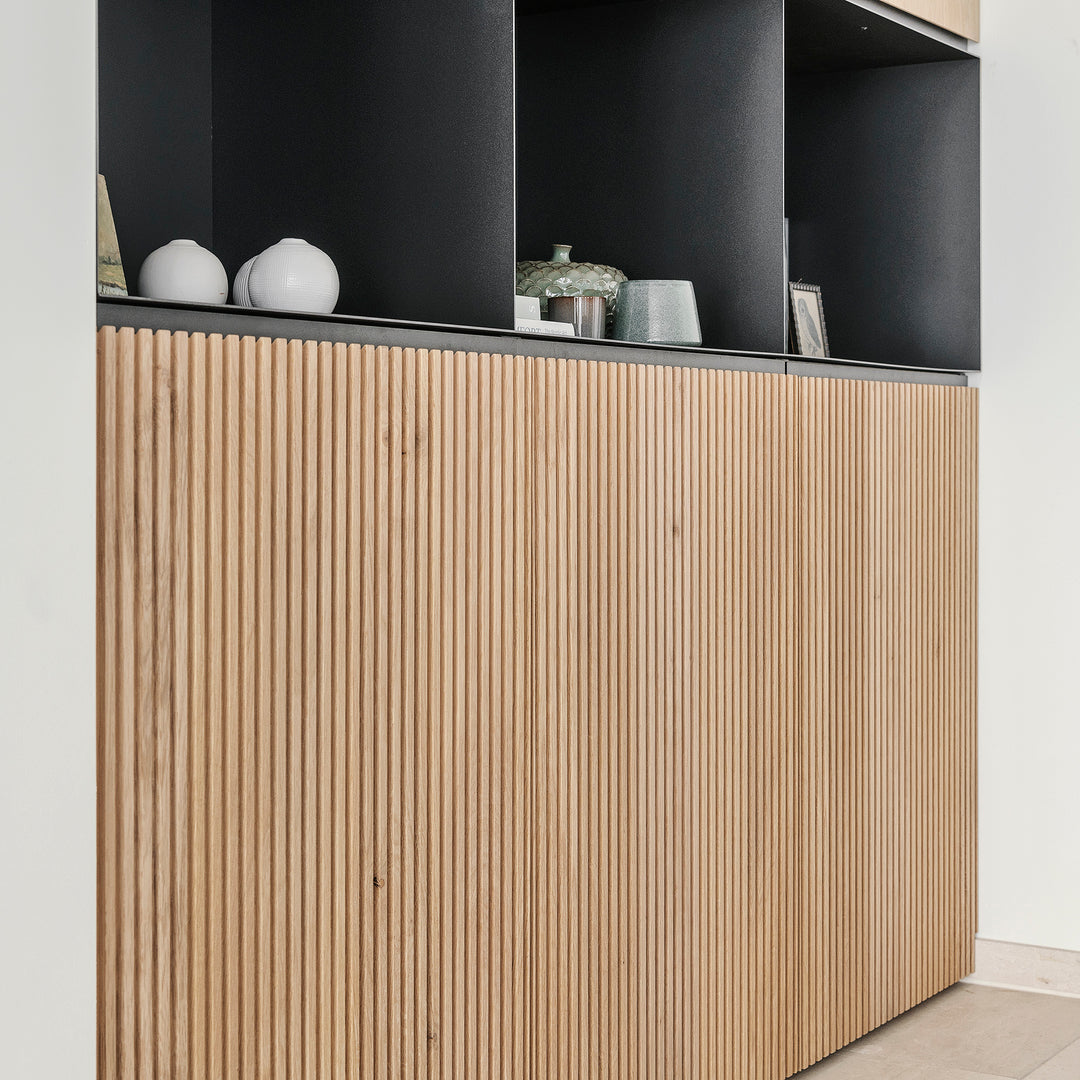 Houtmerk - En Suite Kast Porta 04 - Kast met stalen schuifdeuren Kastcombinatie Houtmerk