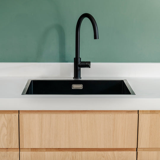 Houtmerk – Himacs Werkblad voor keuken – Solid Surface maatwerk Keukens Houtmerk