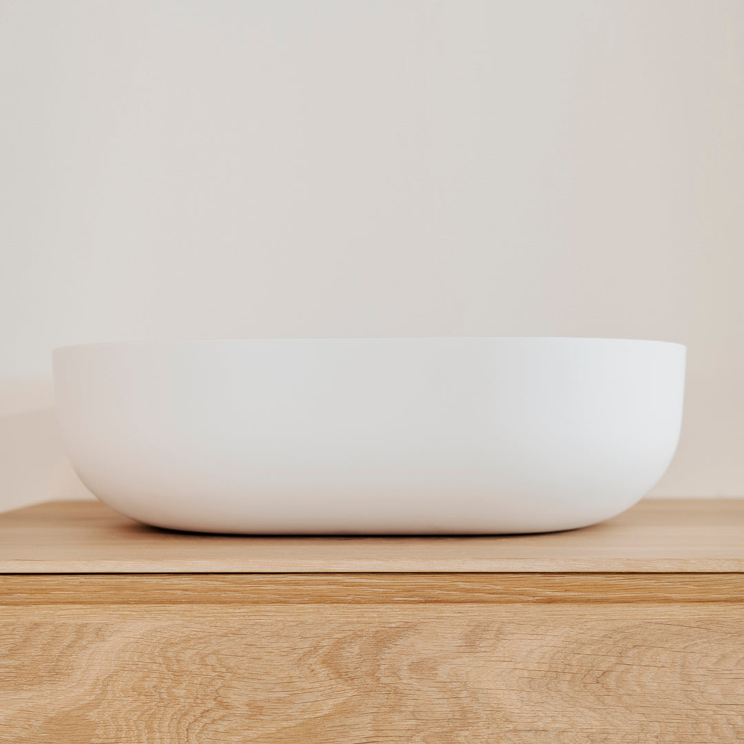 Houtmerk – Witte Waskom Oblong Solid Surface – Afgeronde Ovaal Wastafels Houtmerk
