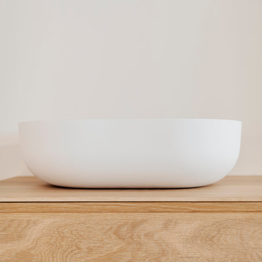 Houtmerk – Witte Waskom Oblong Solid Surface – Afgeronde Ovaal Wastafels Houtmerk
