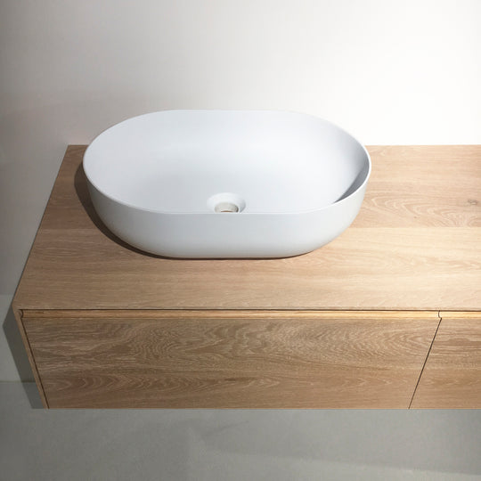 Houtmerk – Witte Waskom Oblong Solid Surface – Afgeronde Ovaal Wastafels Houtmerk