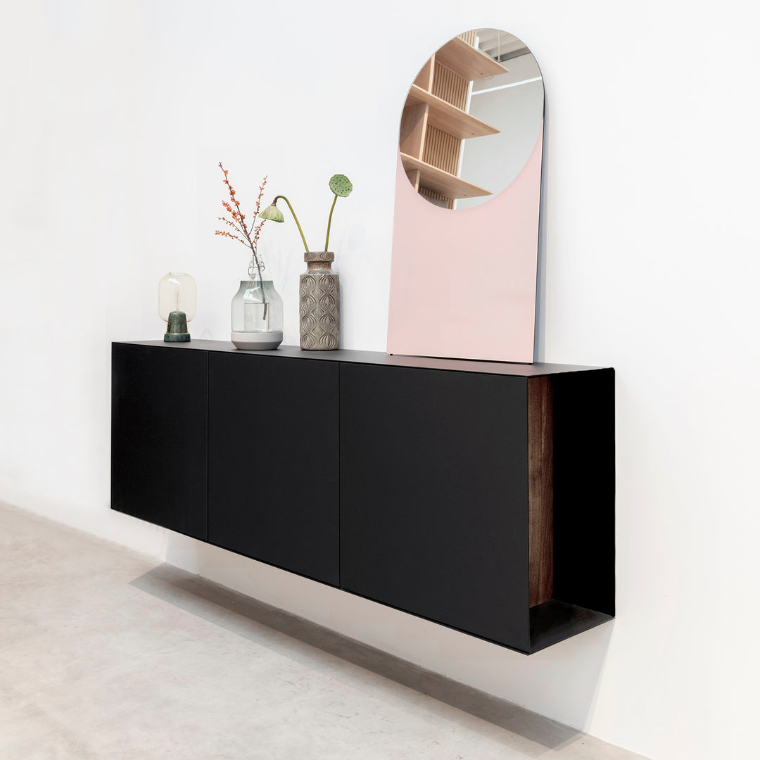 Houtmerk - Stalen dressoir Deco - Zwarte Arpa Fenix fronten - SALE Kasten Houtmerk