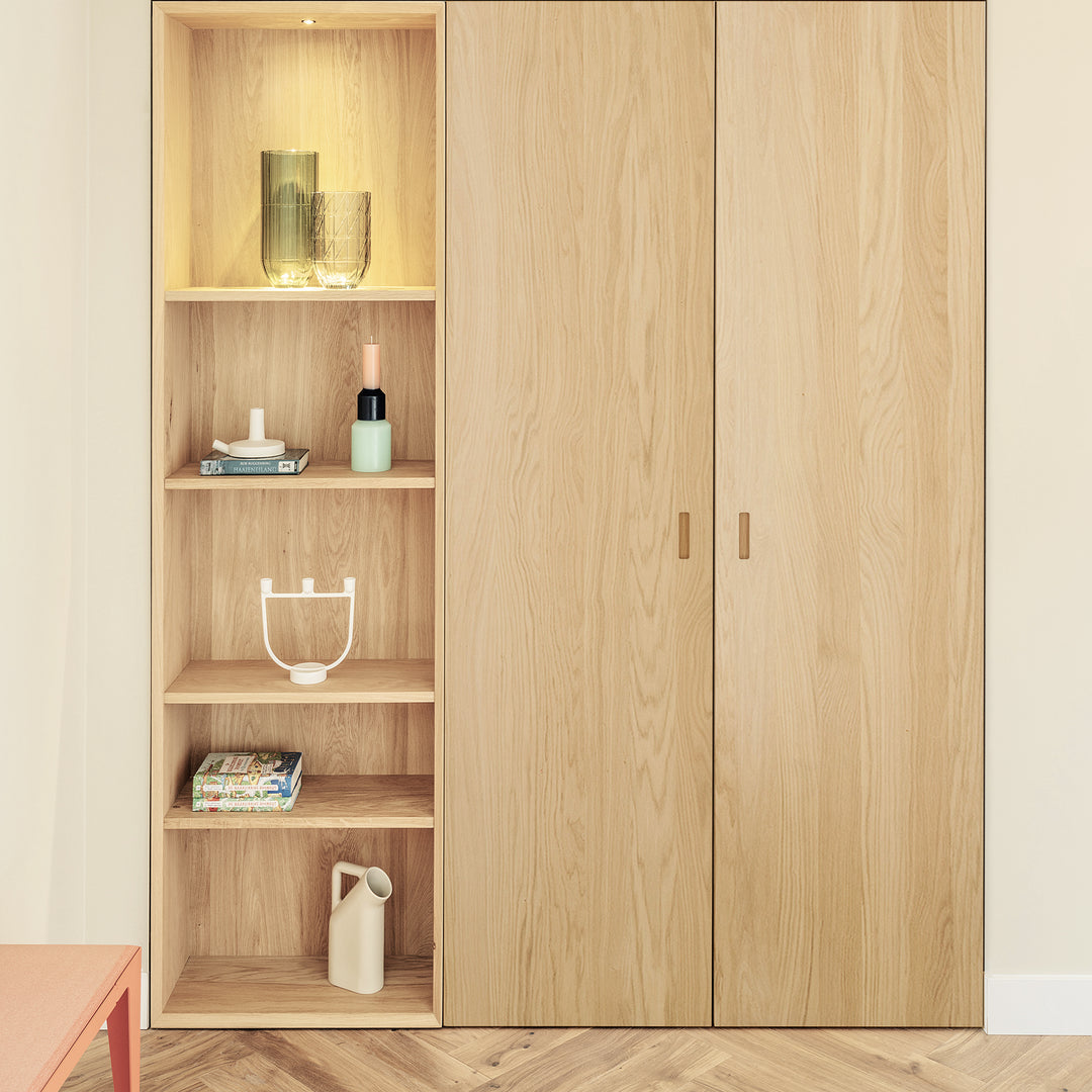 Betaalbare kastenwand voor kleding met basis van IKEA