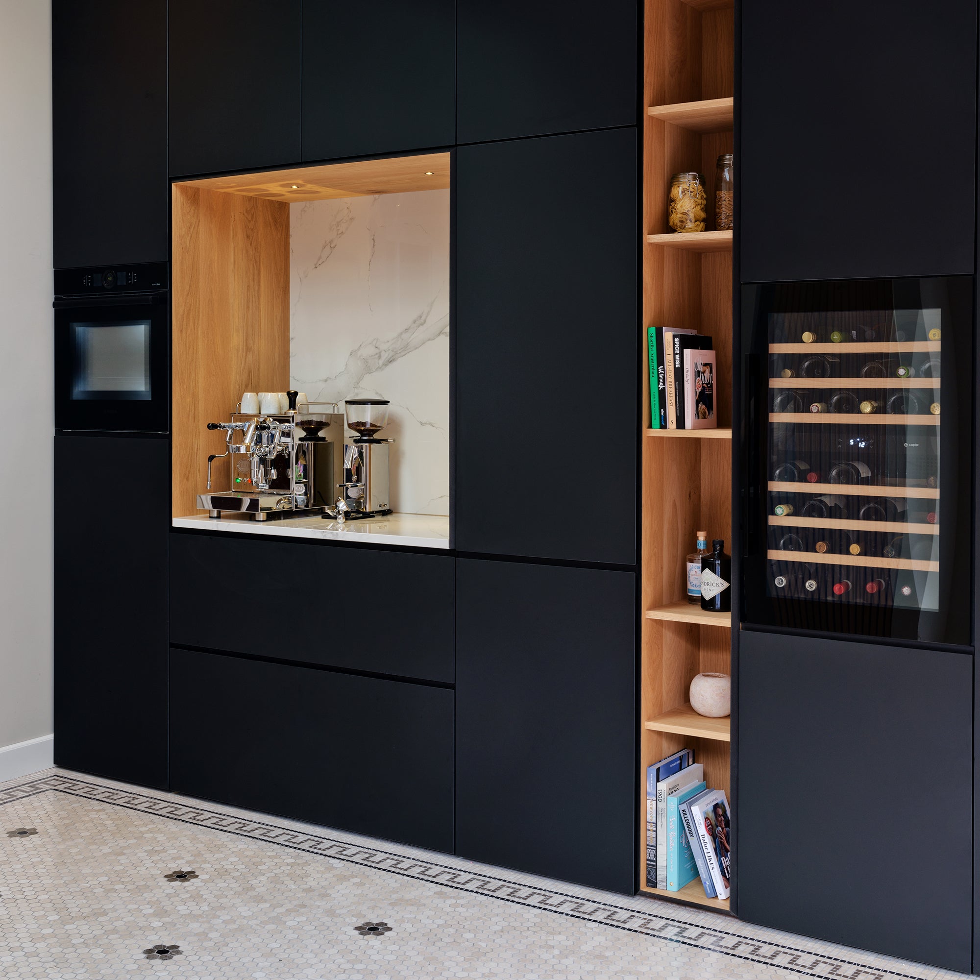 Afdruiprek voor aanrecht van aluminium met 2 niveaus, met afdruiprek en houder voor keukengerei voor de organisatie van de keuken, zwart Afdruiprek voor aanrecht van aluminium met 2 niveaus, met afdruiprek en houder voor keukengerei voor de organisatie van de keuken, zwart