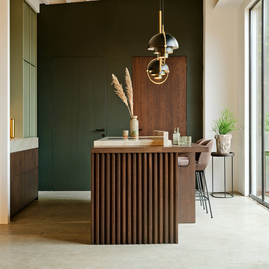 Ratio - Dekpaneel ESCALADE - Geprofileerd eiken Black Walnut Beits Keukenfronten Houtmerk