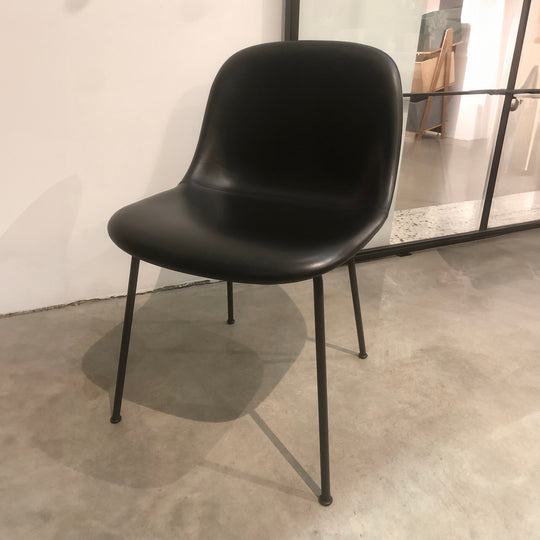 Muuto - Stoel Fiber zonder arm - SALE  Houtmerk   