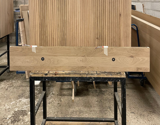 Houtmerk - Massief eiken wandplank met LED spots 150cm - SALE Wandplanken Houtmerk