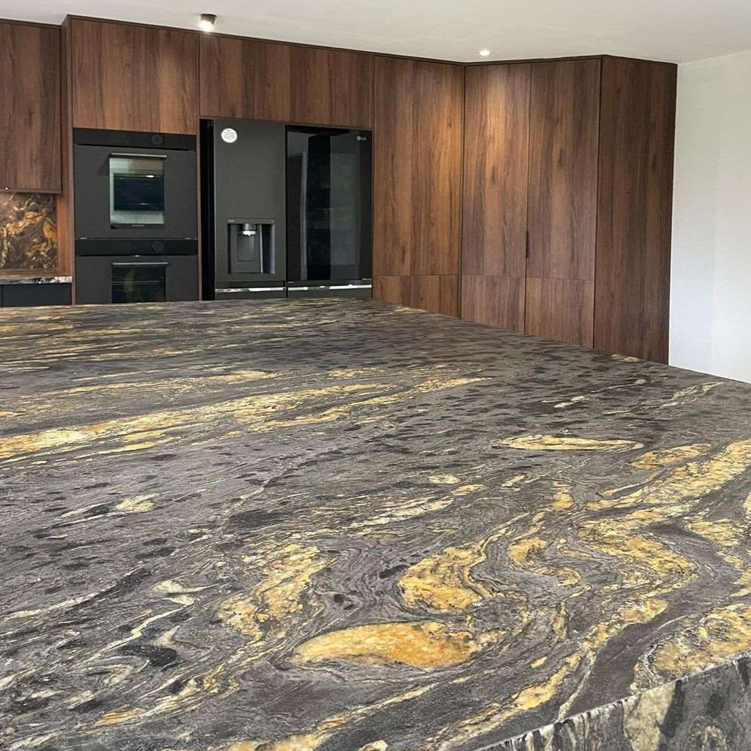 Houtmerk - Black Cosmic keukenblad - Maatwerk werkblad natuursteen Keramiek Houtmerk