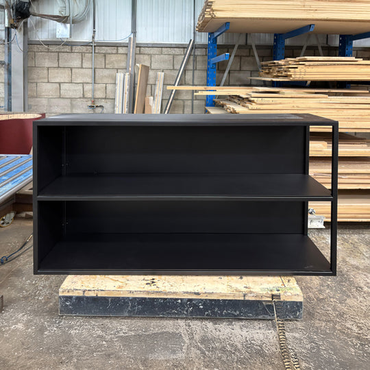 Open vak Hannover - Zwart gecoat staal 133x77x34cm - SALE Wandplanken Houtmerk