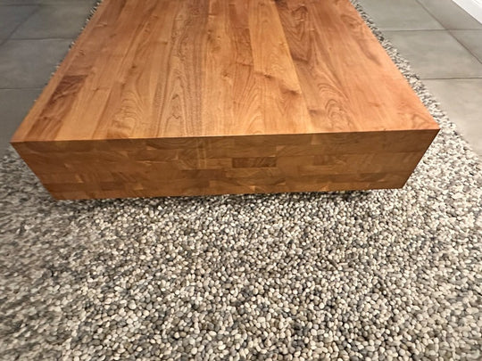 Houtmerk - Salontafel Massief Noten - Vierkant 120cm met open vak - SALE Tafels Houtmerk