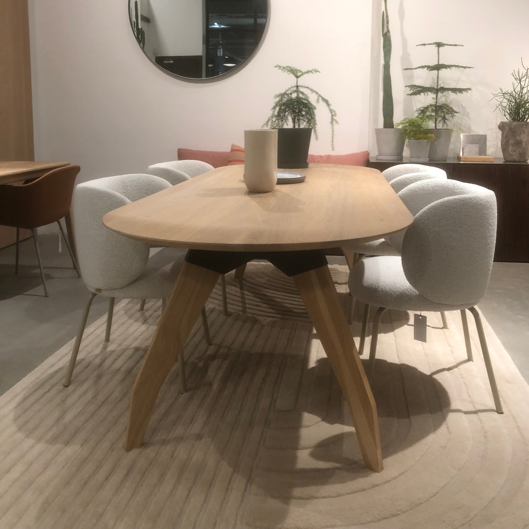 Houtmerk - Tafel Lino Eiken - Bladvorm Costa - SALE Tafels Houtmerk