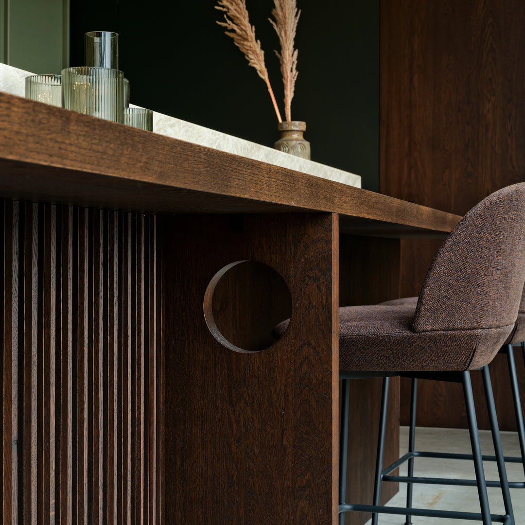 Ratio - Dekpaneel ESCALADE - Geprofileerd eiken Black Walnut Beits Keukenfronten Houtmerk