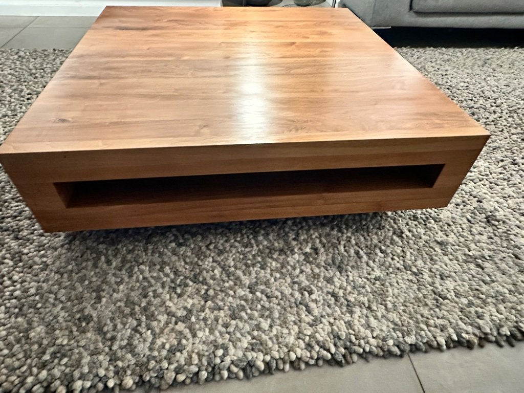 Houtmerk - Salontafel Massief Noten - Vierkant 120cm met open vak - SALE Tafels Houtmerk