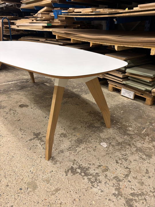 Houtmerk Lino Fenix Eettafel 240 cm | SALE