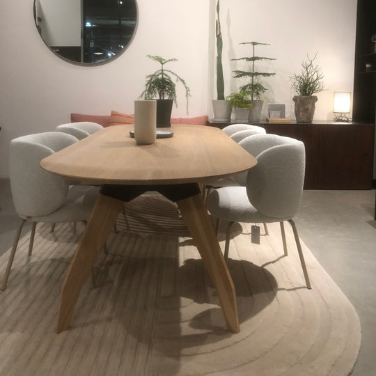 Houtmerk - Tafel Lino Eiken - Bladvorm Costa - SALE Tafels Houtmerk