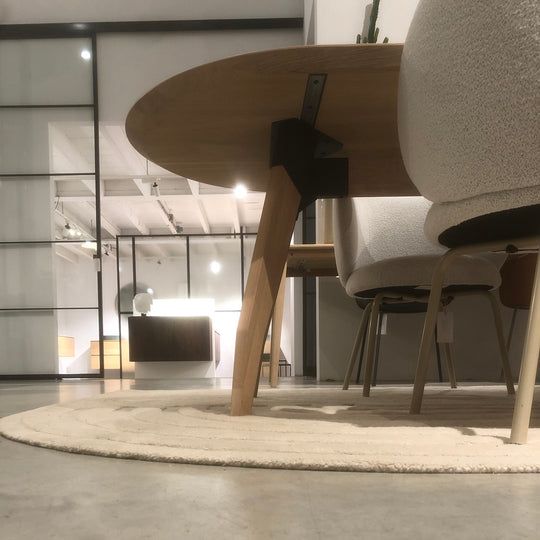 Houtmerk - Tafel Lino Eiken - Bladvorm Costa - SALE Tafels Houtmerk