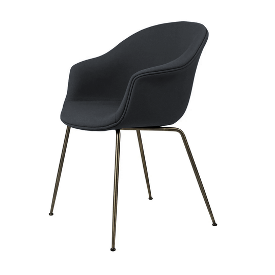 Gubi - Stoel Bat Tube base - Stoffering Sahco Clay - SALE Stoelen Houtmerk